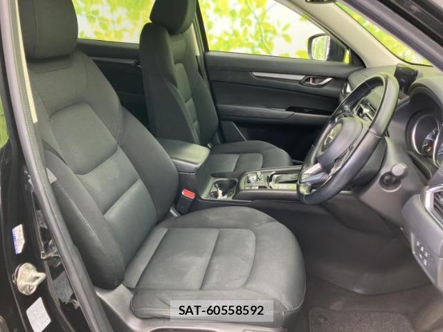 Mazda CX-5 2017-10 8329853-3