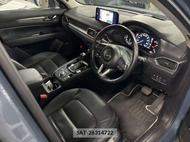 Mazda CX-5 2021-12 8330104-2