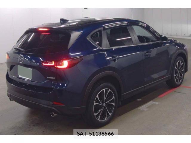 Mazda CX-5 2022-09 8330106-1