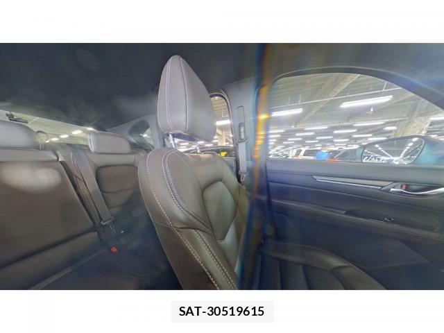 Mazda CX-5 2024-04 8330114-7