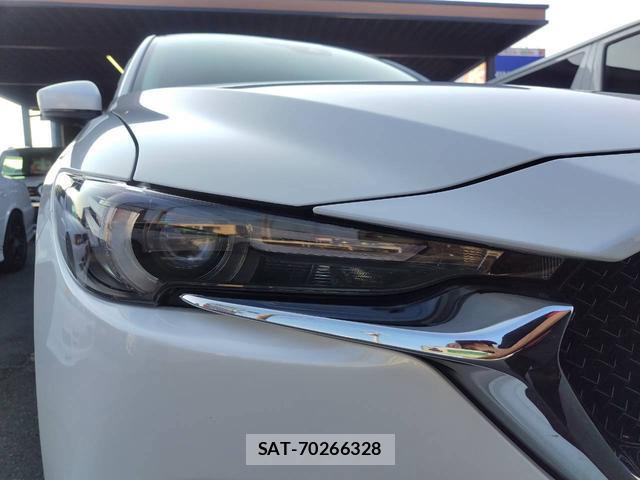 Mazda CX-5 2017-03 8330216-17