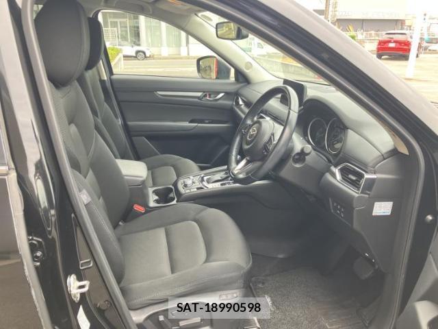 Mazda CX-5 2020-09 8330603-3
