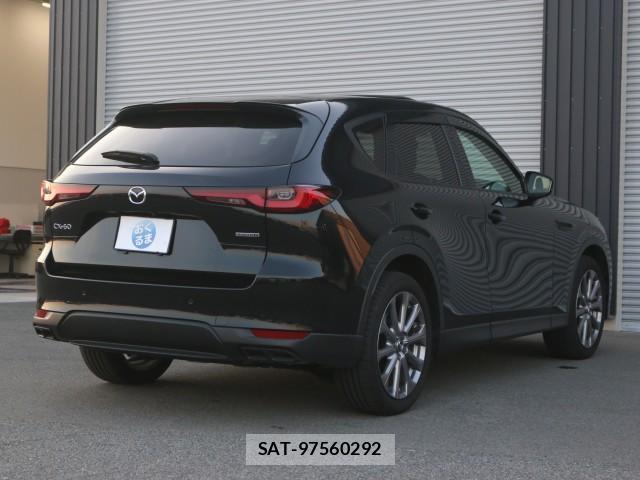 Mazda CX-60 2023-07 8328029-13