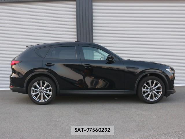 Mazda CX-60 2023-07 8328029-3