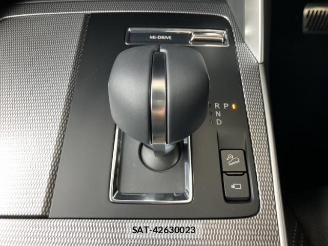 Mazda CX-60 2025-10 8330573-16