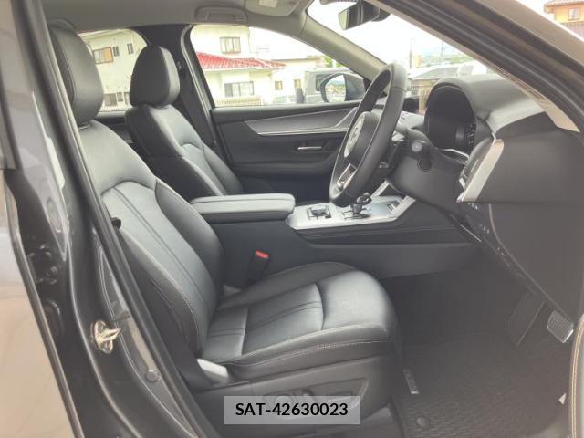 Mazda CX-60 2025-10 8330573-3