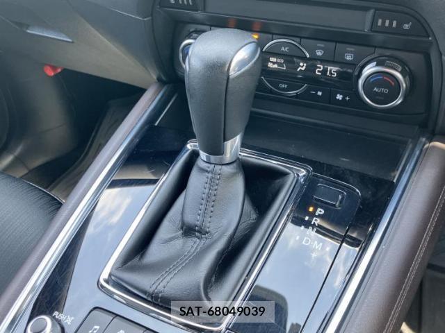 Mazda CX-8 2018-06 8328003-16