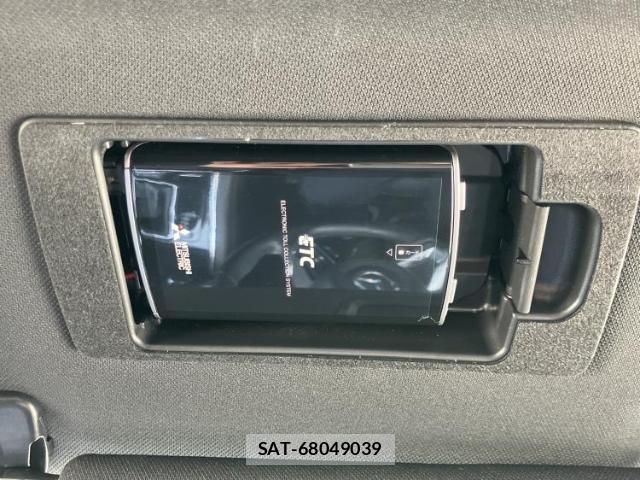 Mazda CX-8 2018-06 8328003-17