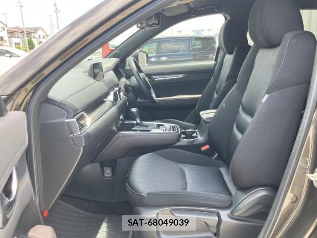 Mazda CX-8 2018-06 8328003-6