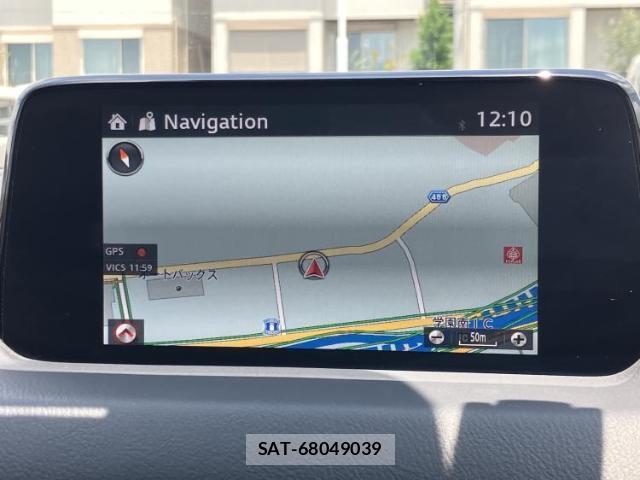 Mazda CX-8 2018-06 8328003-8