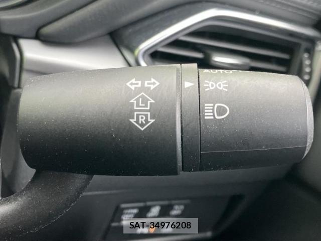 Mazda CX-8 2020-03 8330633-15