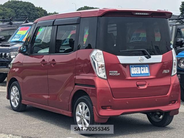 Nissan DAYZ ROOX 2019-01 8328384-3