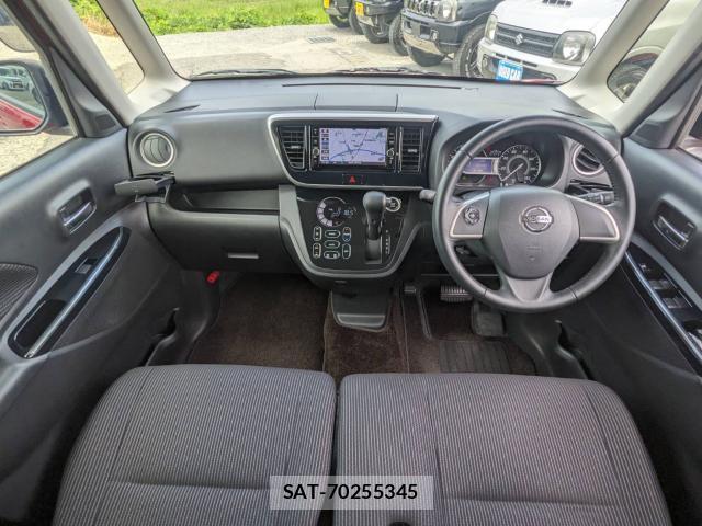 Nissan DAYZ ROOX 2019-01 8328384-5