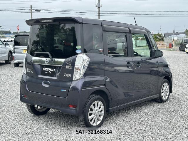 Nissan DAYZ ROOX 2015-06 8330269-2