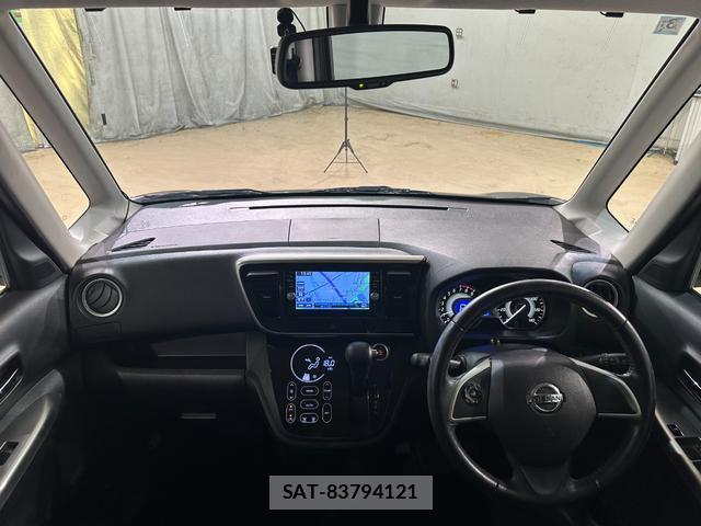Nissan DAYZ ROOX 2016-02 8330698-6