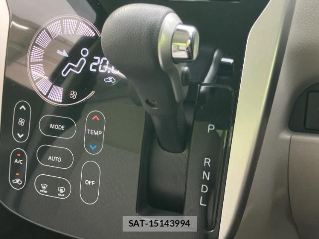 Nissan DAYZ 2015-02 8327763-10