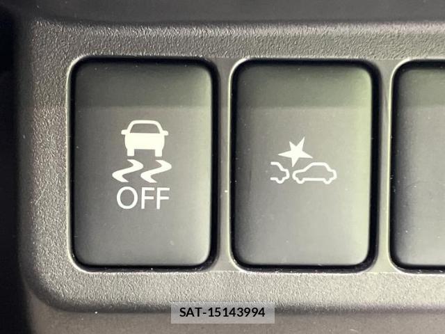 Nissan DAYZ 2015-02 8327763-17