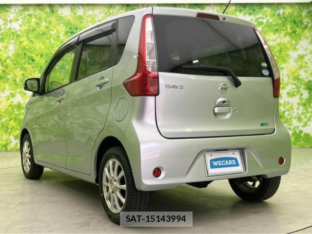 Nissan DAYZ 2015-02 8327763-2