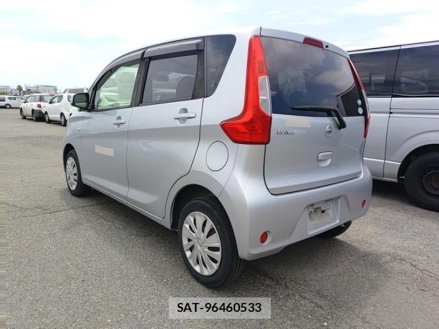 Nissan DAYZ 2017-07 8328367-4