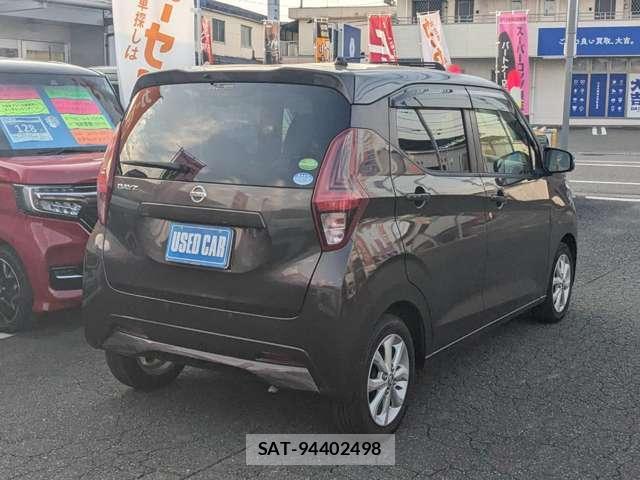 Nissan DAYZ 2020-02 8328382-3