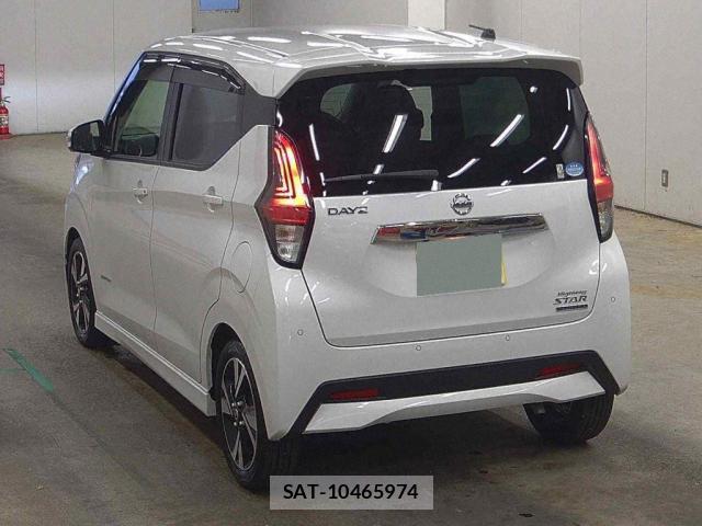 Nissan DAYZ 2021-12 8328585-1