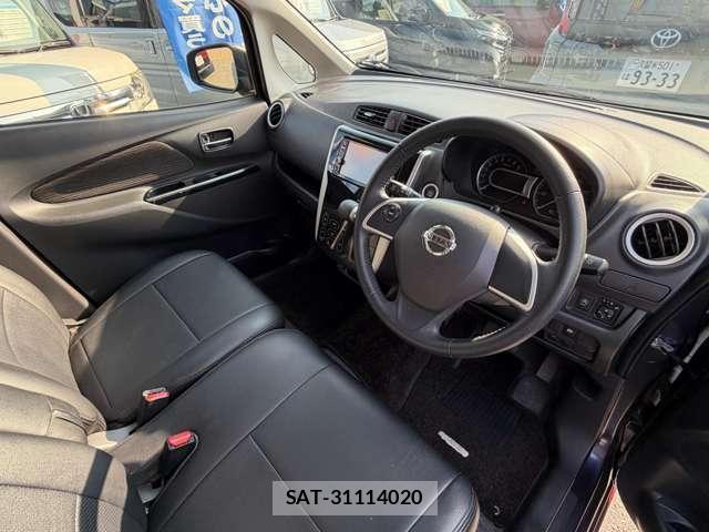Nissan DAYZ 2018-01 8328700-5