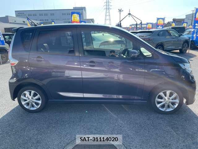 Nissan DAYZ 2018-01 8328700-8