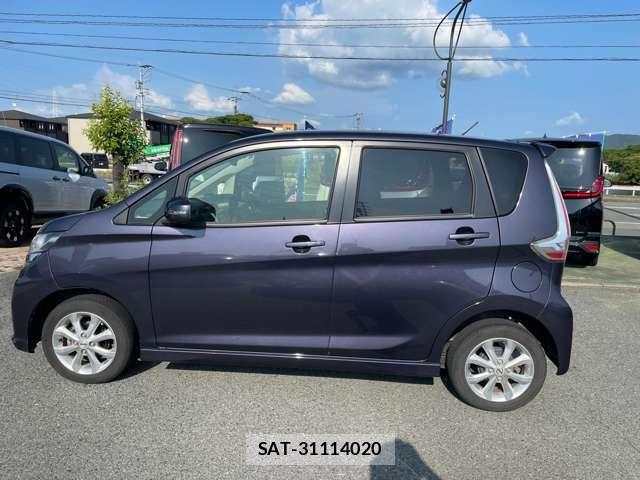 Nissan DAYZ 2018-01 8328700-9