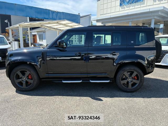 Land Rover DEFENDER 2023-08 8327798-1