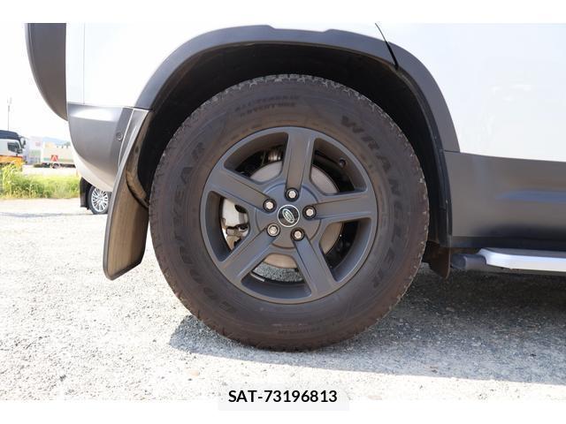 Land Rover DEFENDER 2020-12 8329102-12