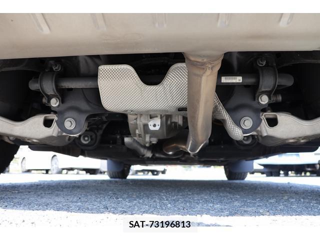 Land Rover DEFENDER 2020-12 8329102-15