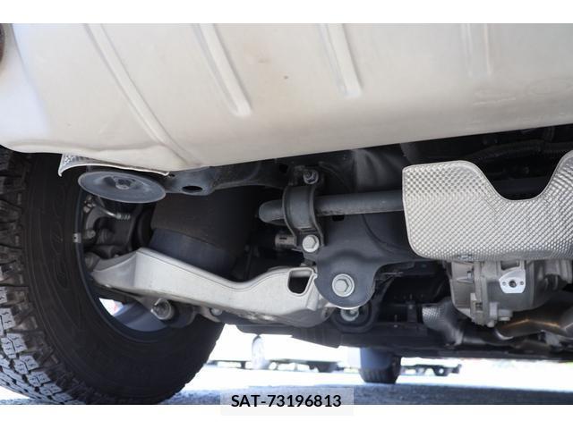 Land Rover DEFENDER 2020-12 8329102-16