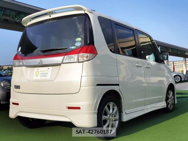 Mitsubishi DELICA 2013-10 8329502-1
