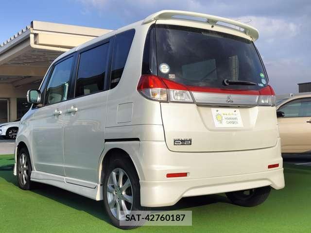 Mitsubishi DELICA 2013-10 8329502-3