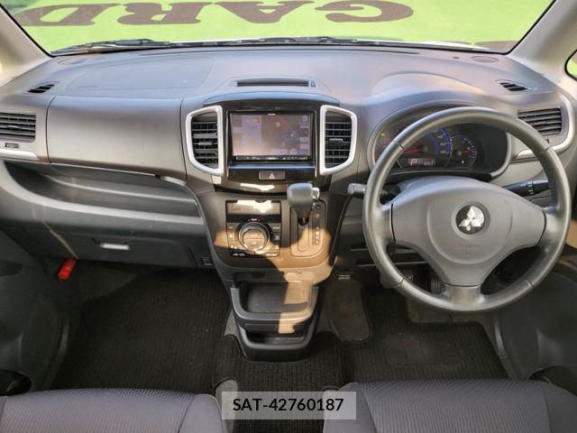 Mitsubishi DELICA 2013-10 8329502-4