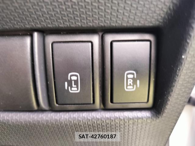 Mitsubishi DELICA 2013-10 8329502-6