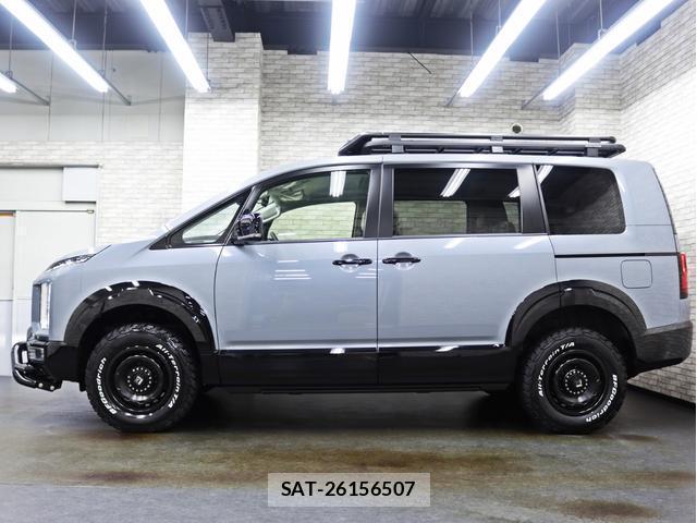 Mitsubishi DELICA 2026-03 8328683-13