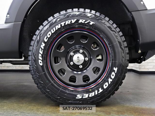 Mitsubishi DELICA 2023-09 8328684-12