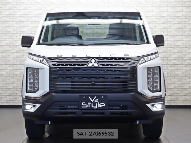 Mitsubishi DELICA 2023-09 8328684-3