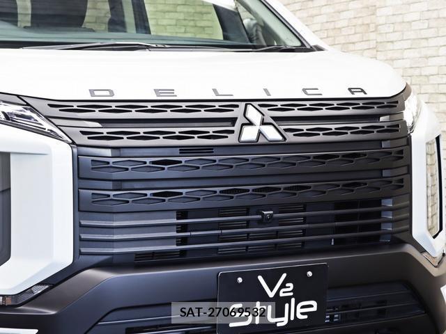 Mitsubishi DELICA 2023-09 8328684-9