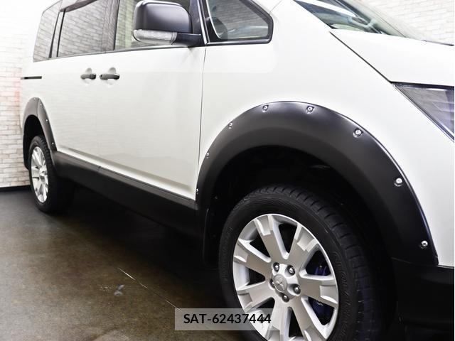 Mitsubishi DELICA 2014-03 8328685-11