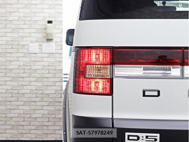 Mitsubishi DELICA 2008-12 8328688-18