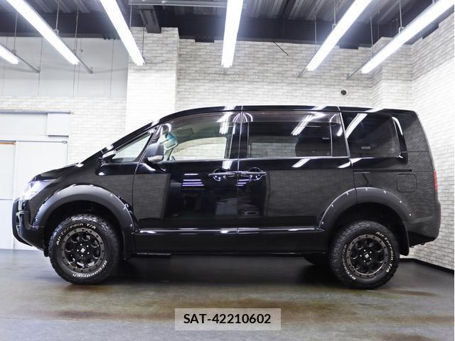 Mitsubishi DELICA 2017-12 8328690-12