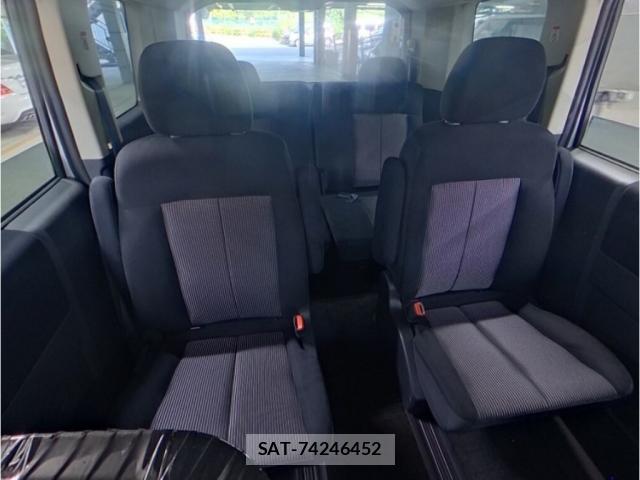 Mitsubishi DELICA 2011-12 8329883-3