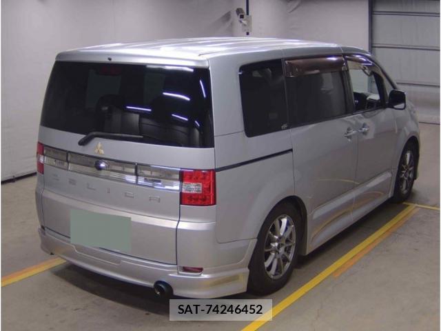 Mitsubishi DELICA 2011-12 8329883-5