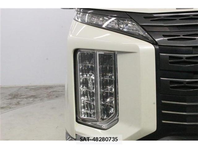 Mitsubishi DELICA 2020-04 8330230-12