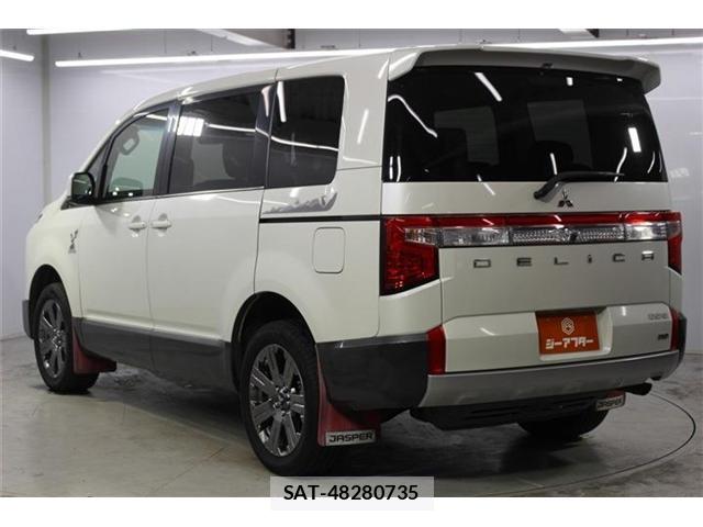 Mitsubishi DELICA 2020-04 8330230-7