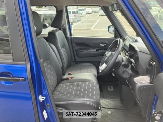 Mitsubishi DELICA MINI 2024-11 8327897-3
