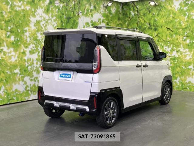 Mitsubishi DELICA MINI 2024-05 8330653-2