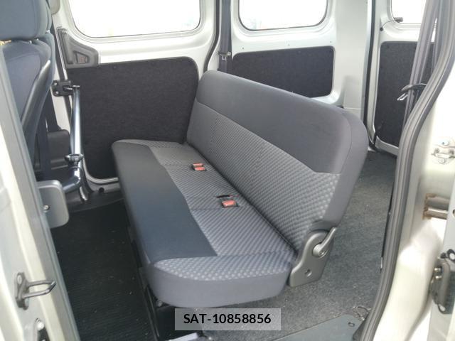 Mitsubishi DELICA VAN 2017-03 8330304-10